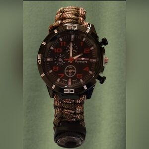 BRAND NEW SWISS ARMY 6 IN 1 PARACORD SURVIVAL/TACTICAL WRIST WATCH